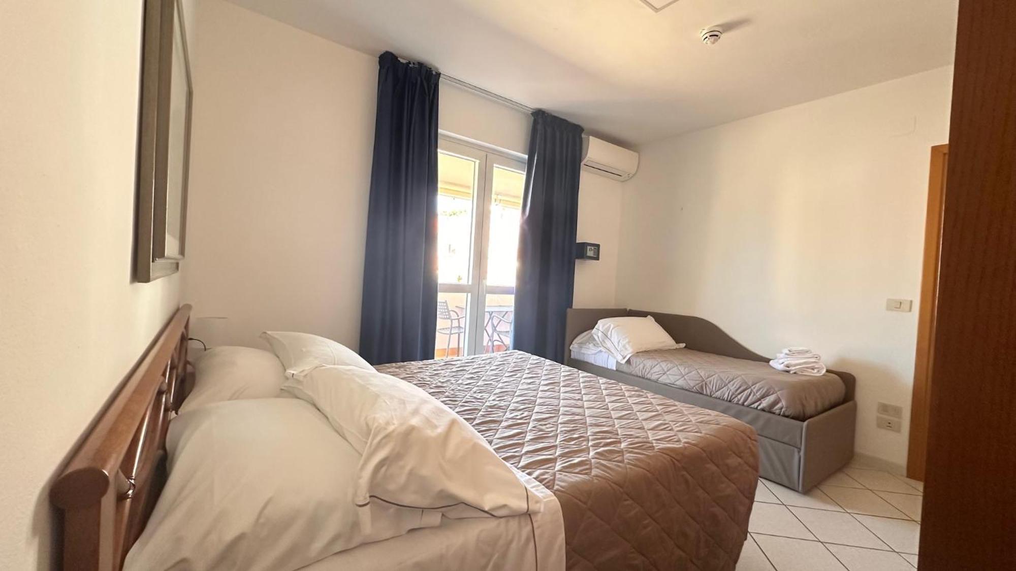 Baia di Talamone Hotel Bagian luar foto
